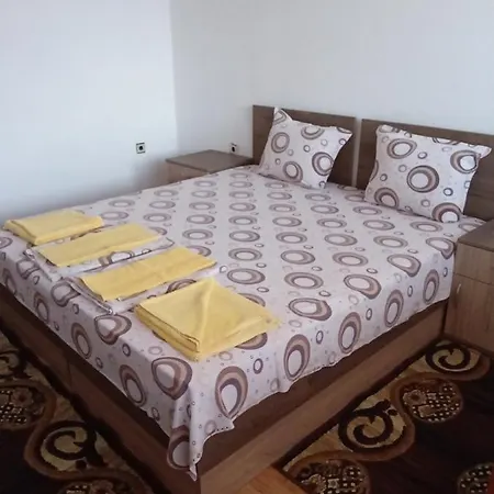 Стаи За Гости Петрови 招待所