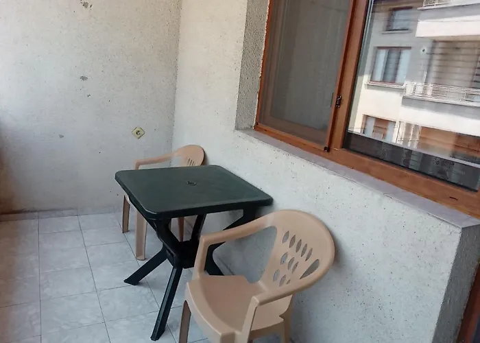 за гости петрови Primorszko